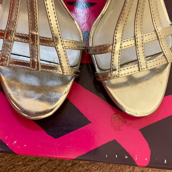 Target - Fioni: Silver Strappy Kitten Heels - Picture 9 of 15